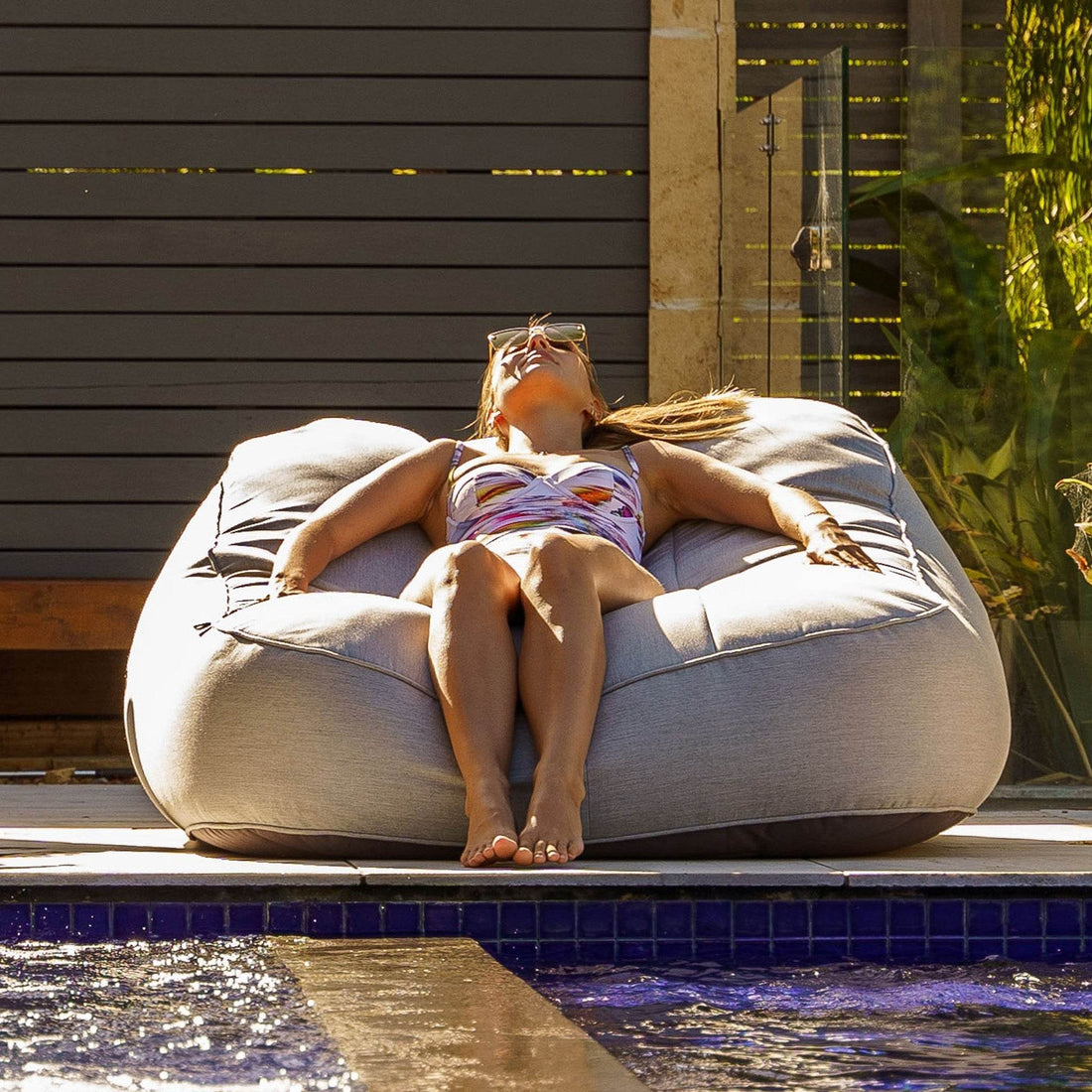 Satellite Twin Sofas: The Ultimate Outdoor Luxury for Comfort and Durability