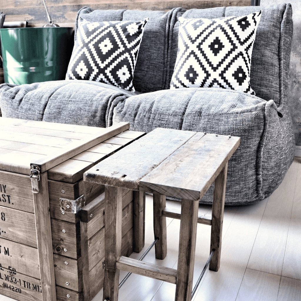 Twin Couch - Interior