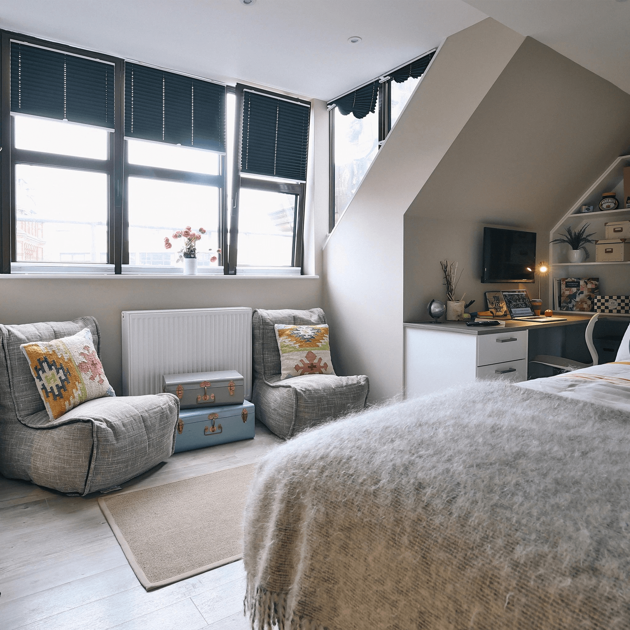 Twin Couch - Interior