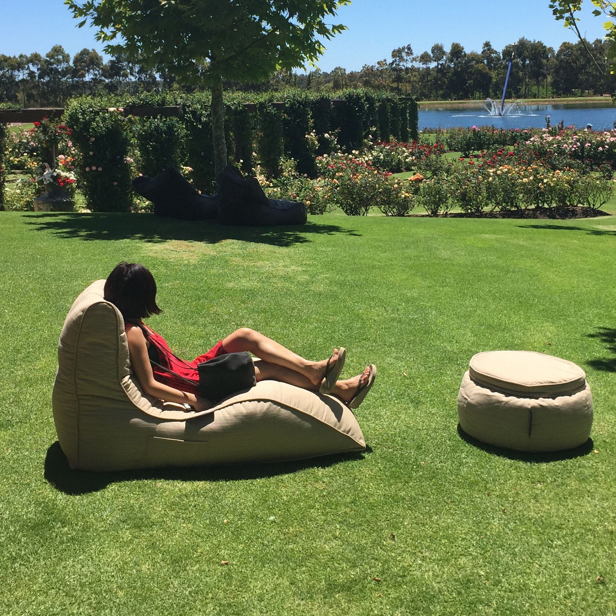 Avatar Lounger - Outdoor/Interior