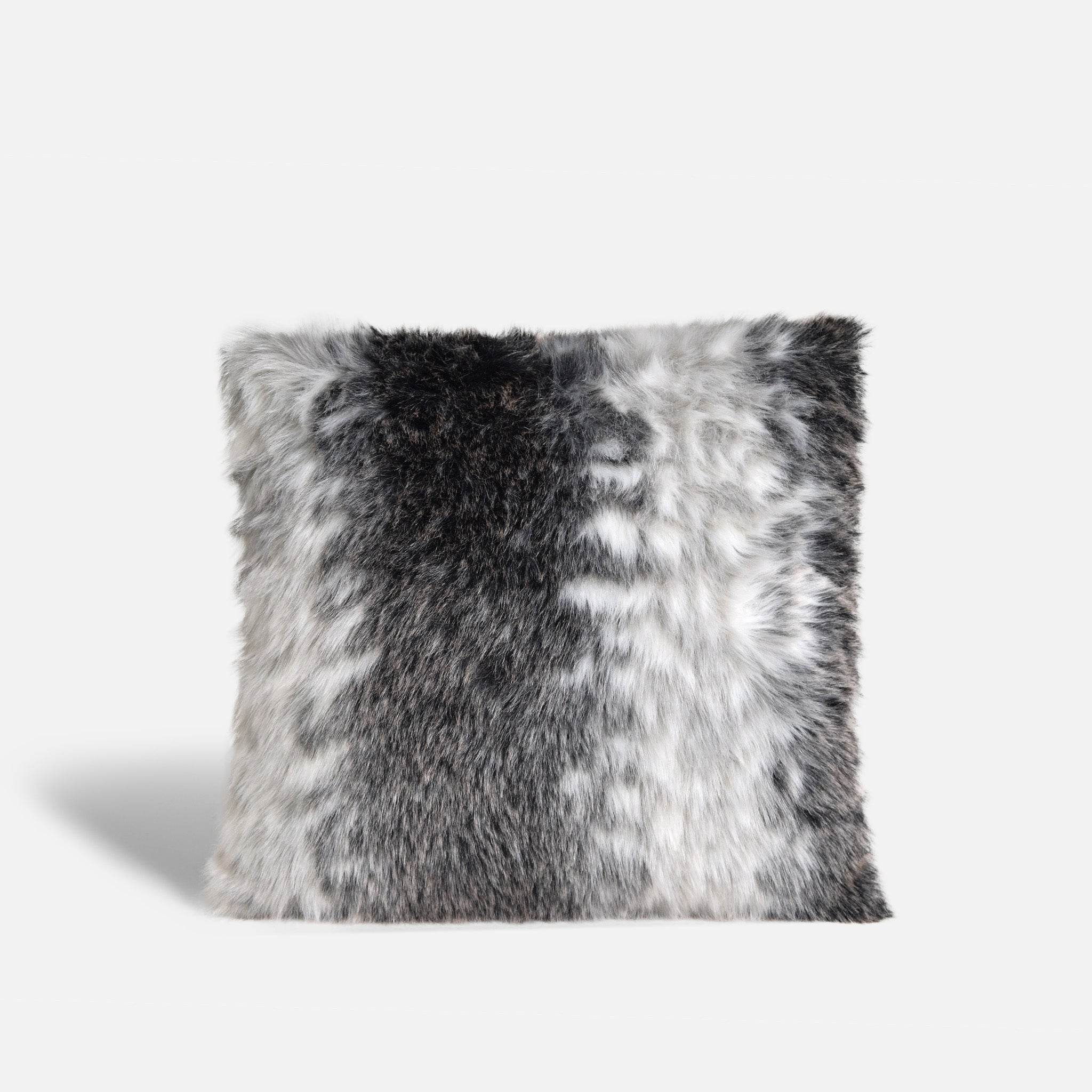 Deluxe Faux Fur Cushion
