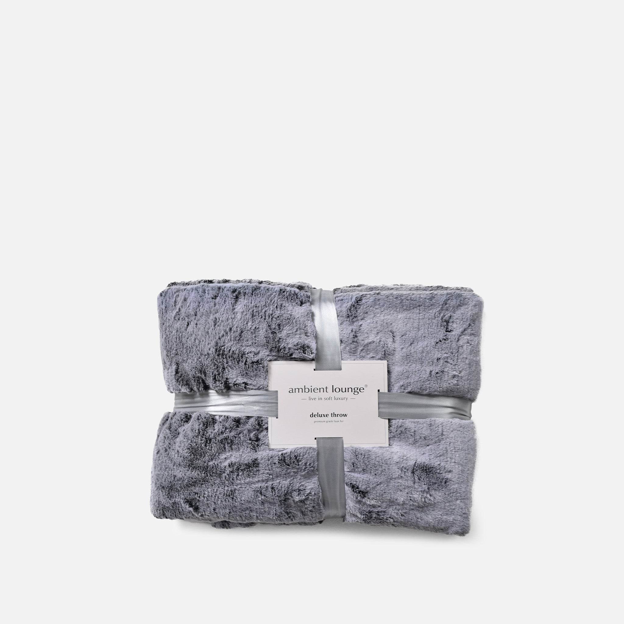 Deluxe Faux Fur Throw