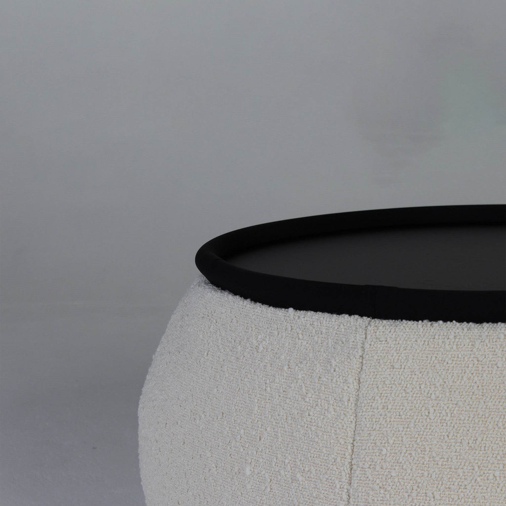 Versa Table - Interior