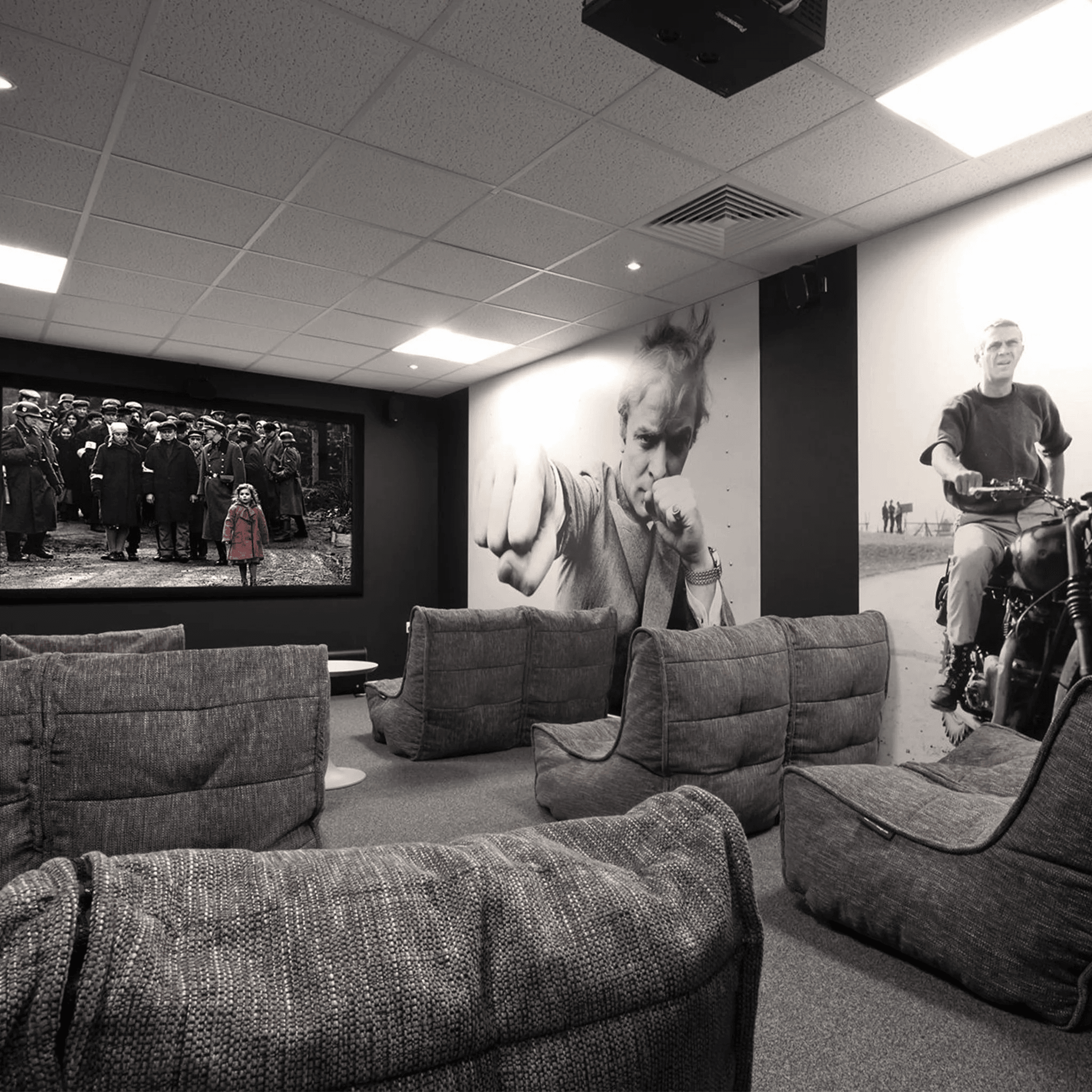 Twin Couch - Interior