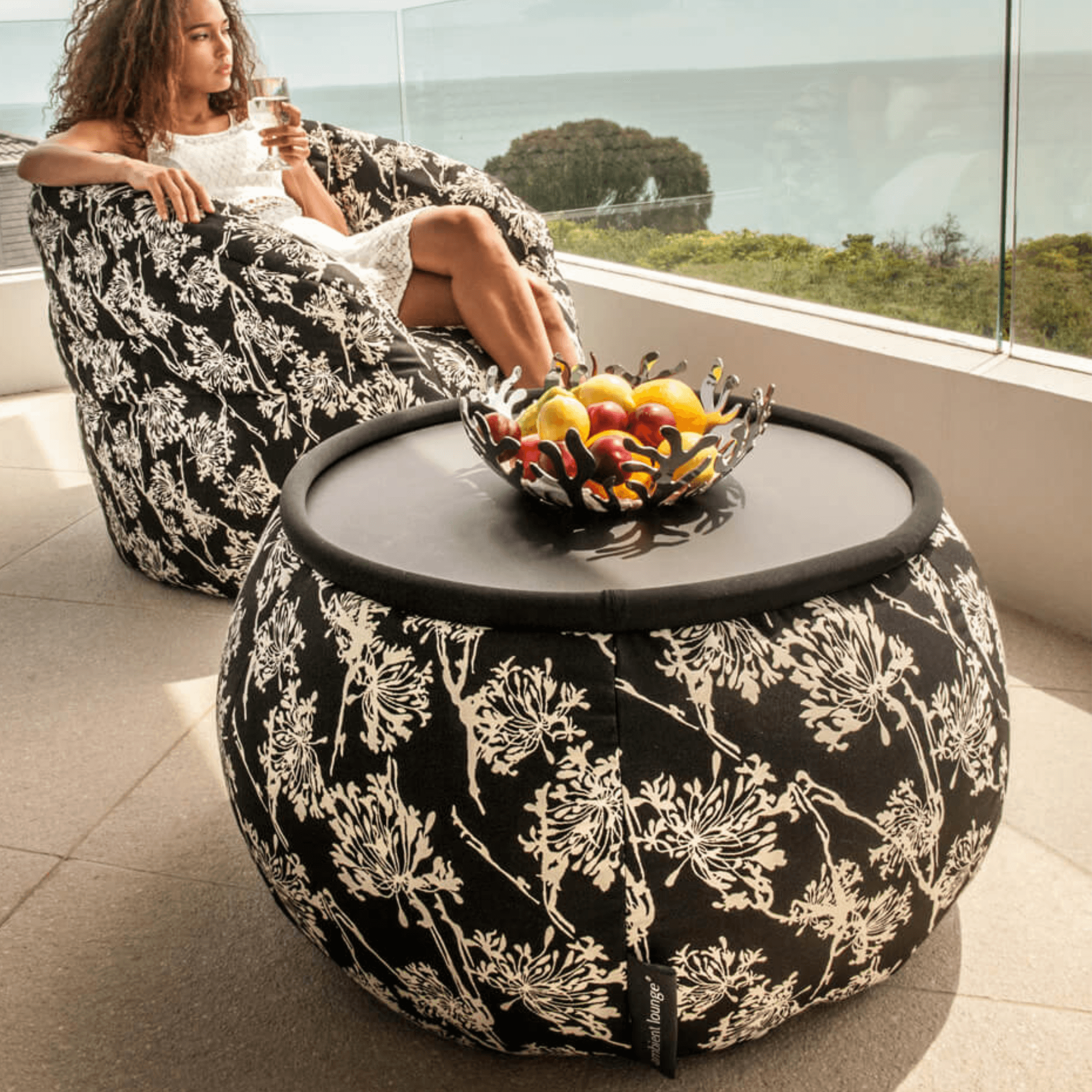 Versa Table - Outdoor/Interior