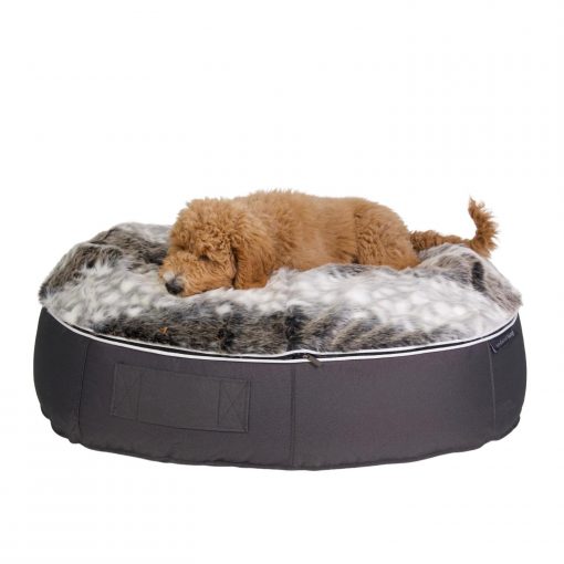 large-wild-animal-pet-bed-groodle
